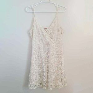 MOSSIMO White Lace Dress - L
